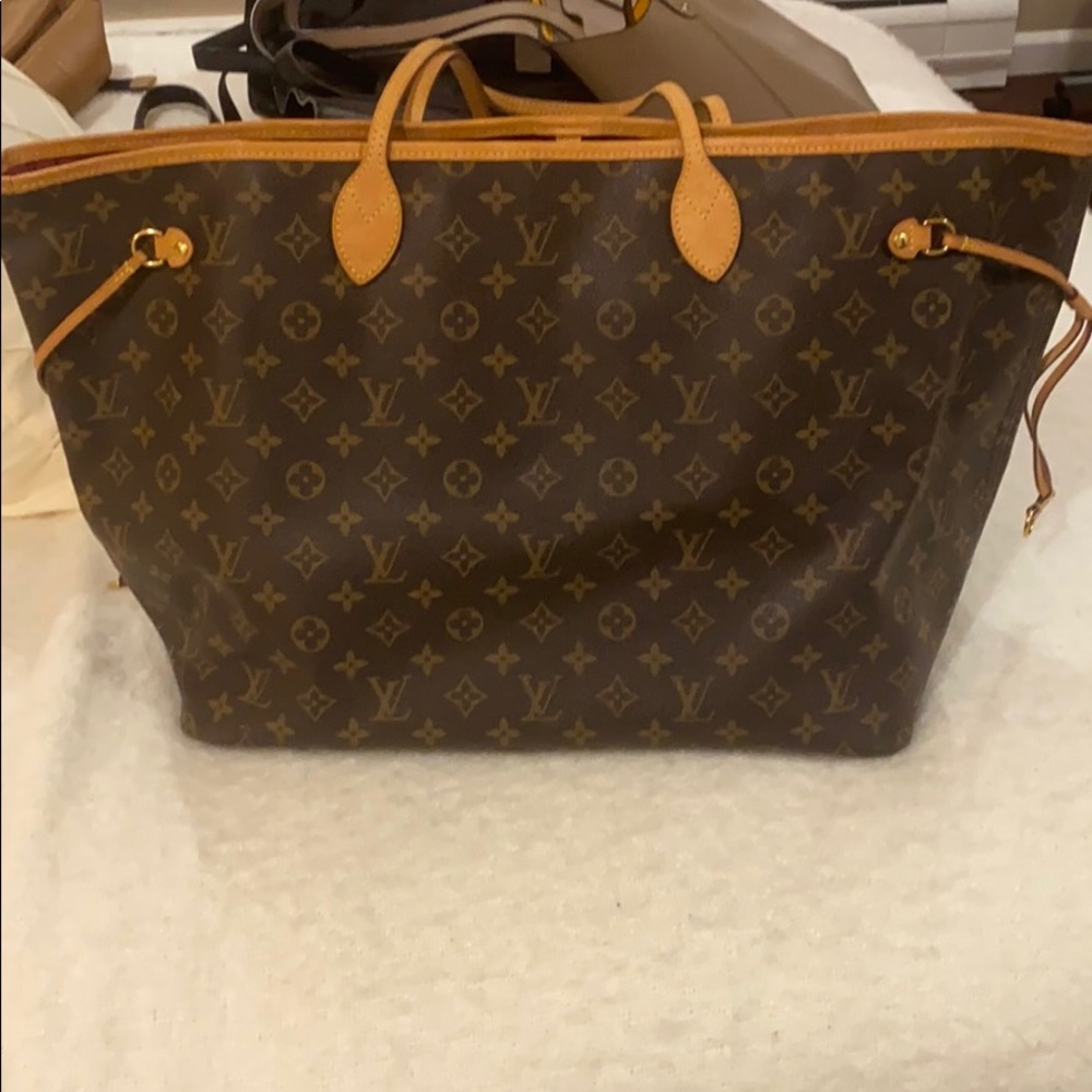 Louis Vuitton Large Tote